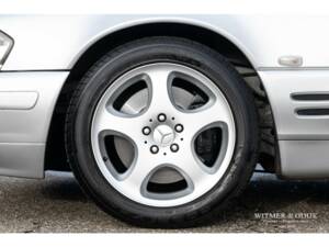 Afbeelding 16/32 van Mercedes-Benz SL 280 (2000)