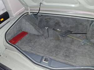 Image 5/5 of Lincoln Continental Mark V Cartier (1979)