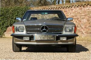 Bild 5/50 von Mercedes-Benz 560 SL (1987)