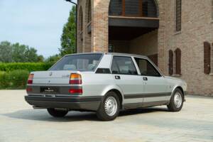 Imagen 6/50 de Alfa Romeo Giulietta 1.8 (1985)