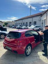 Immagine 5/15 di Alfa Romeo 147 3.2 GTA (2004)