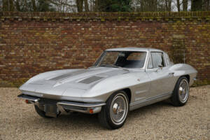 Bild 1/50 von Chevrolet Corvette Sting Ray (1963)