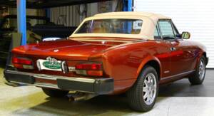 Immagine 10/27 di FIAT Dino Spider (1987)