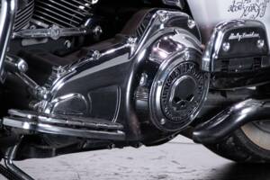 Image 32/50 of Harley-Davidson DUMMY (2010)