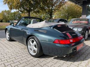 Image 7/19 of Porsche 911 Carrera (1995)