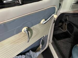 Immagine 27/61 di Volkswagen Kever 1200 Standard &quot;Dickholmer&quot; (1960)