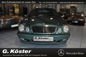 Image 3/12 of Mercedes-Benz CLK 200 Kompressor (2001)