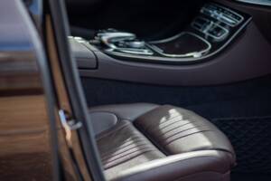 Image 32/85 of Mercedes-Benz CLS 450 4MATIC (2018)