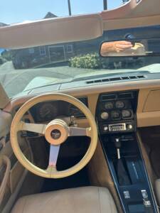 Image 12/21 de Chevrolet Corvette Stingray (1977)