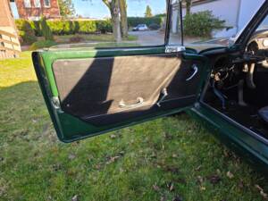 Image 30/42 of Sunbeam Alpine Mk IV (1964)