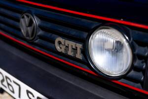 Bild 30/50 von Volkswagen Golf II GTi 1.8 (1991)