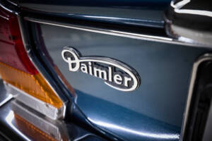 Imagen 33/99 de Daimler Double Six (1993)
