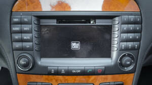 Image 18/51 of Mercedes-Benz S 65 AMG L (2004)