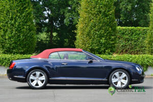 Bild 14/50 von Bentley Continental GTC (2007)