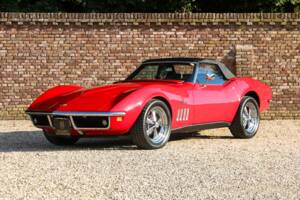 Image 21/50 of Chevrolet Corvette Stingray (1969)