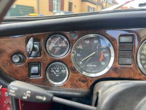 Image 36/81 de MG MGB (1976)