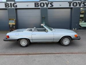 Image 8/27 de Mercedes-Benz 450 SL (1980)