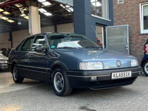 Image 7/33 of Volkswagen Passat 1.8 (1989)