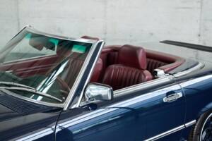 Image 5/50 de Mercedes-Benz 420 SL (1988)