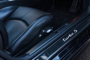 Bild 33/46 von Porsche 911 Turbo S (2012)
