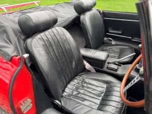 Image 22/29 de Jaguar E-Type (1969)