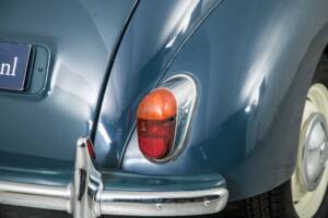 Image 31/50 of Morris Minor 1000 (1967)