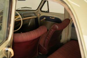 Image 22/30 of Renault Dauphine Gordini (1961)