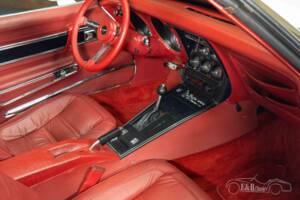 Image 9/19 of Chevrolet Corvette Stingray (1977)