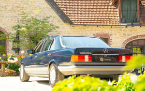 Imagen 4/64 de Mercedes-Benz 500 SEL (1984)