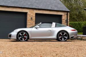 Bild 12/50 von Porsche 911 Targa 4S (2016)