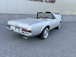 Image 10/36 of Mercedes-Benz 230 SL (1965)