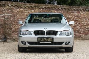Obraz 13/50 pojazdu BMW 750i (2007)