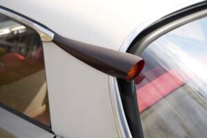 Image 11/28 of Citroën ID 19 (1966)