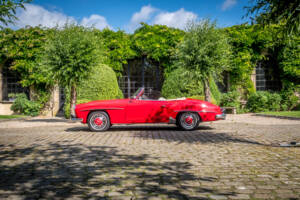 Image 15/29 of Mercedes-Benz 190 SL (1962)