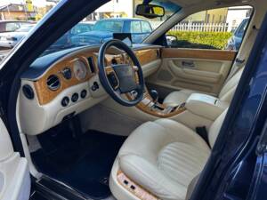 Image 10/22 of Bentley Arnage Red Label (2001)