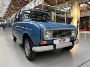 Imagen 3/32 de Renault R 4 TL (1985)