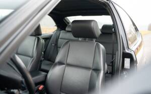 Bild 24/47 von BMW 323ti Compact (1998)