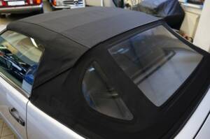 Image 12/42 of Mercedes-Benz 500 SL (1992)