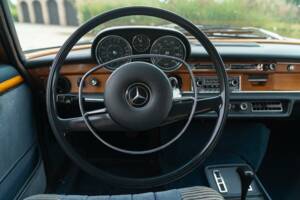 Image 45/50 of Mercedes-Benz 300 SEL 3.5 (1973)