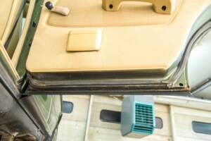 Afbeelding 48/50 van Mercedes-Benz 200 T (1982)