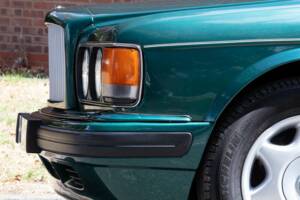 Bild 27/50 von Bentley Turbo R (1996)