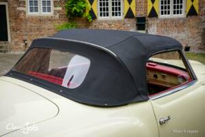 Image 44/61 of Mercedes-Benz 190 SL (1959)