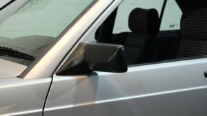 Bild 21/32 von Mercedes-Benz 190 E 1.8 (1991)