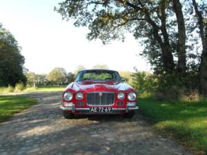 Image 6/52 of Jaguar XJ 6 2.8 (1971)