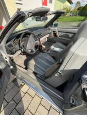 Imagen 4/7 de Mercedes-Benz 300 SL-24 (1992)