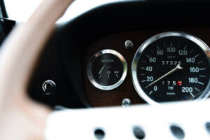 Bild 38/48 von FIAT 124 Sport Spider (1967)
