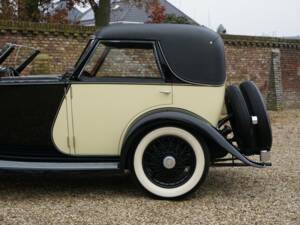 Image 27/50 of Rolls-Royce Phantom II Continental (1933)