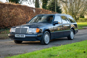 Bild 1/7 von Mercedes-Benz 230 TE (1990)