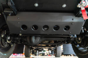 Immagine 30/30 di Land Rover Defender 90 Works V8 (2012)