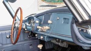 Bild 27/35 von BMW 507 (1957)